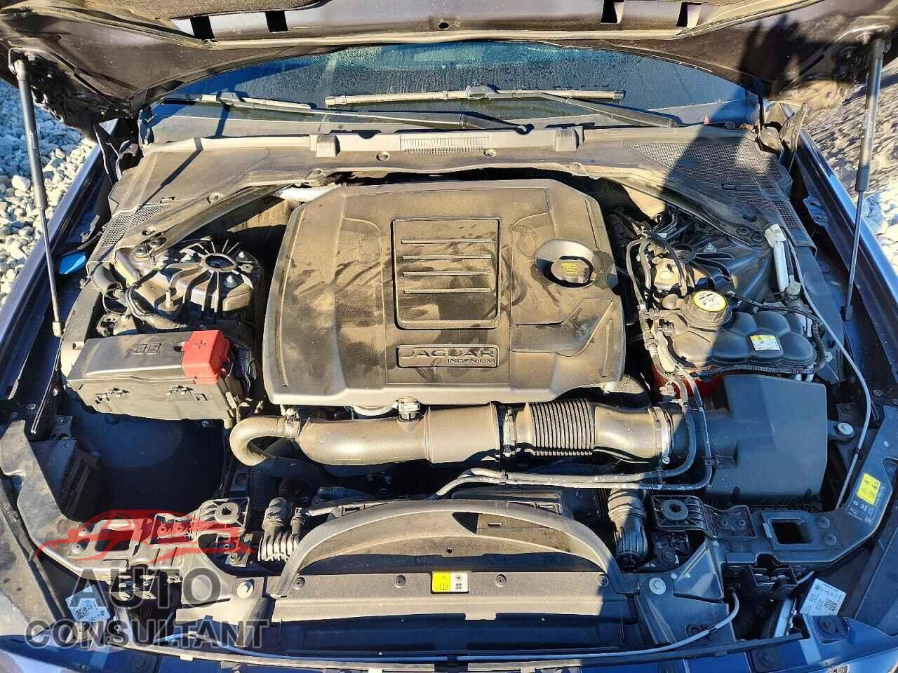 JAGUAR XE 2018 - SAJAD4FX2JCP35150