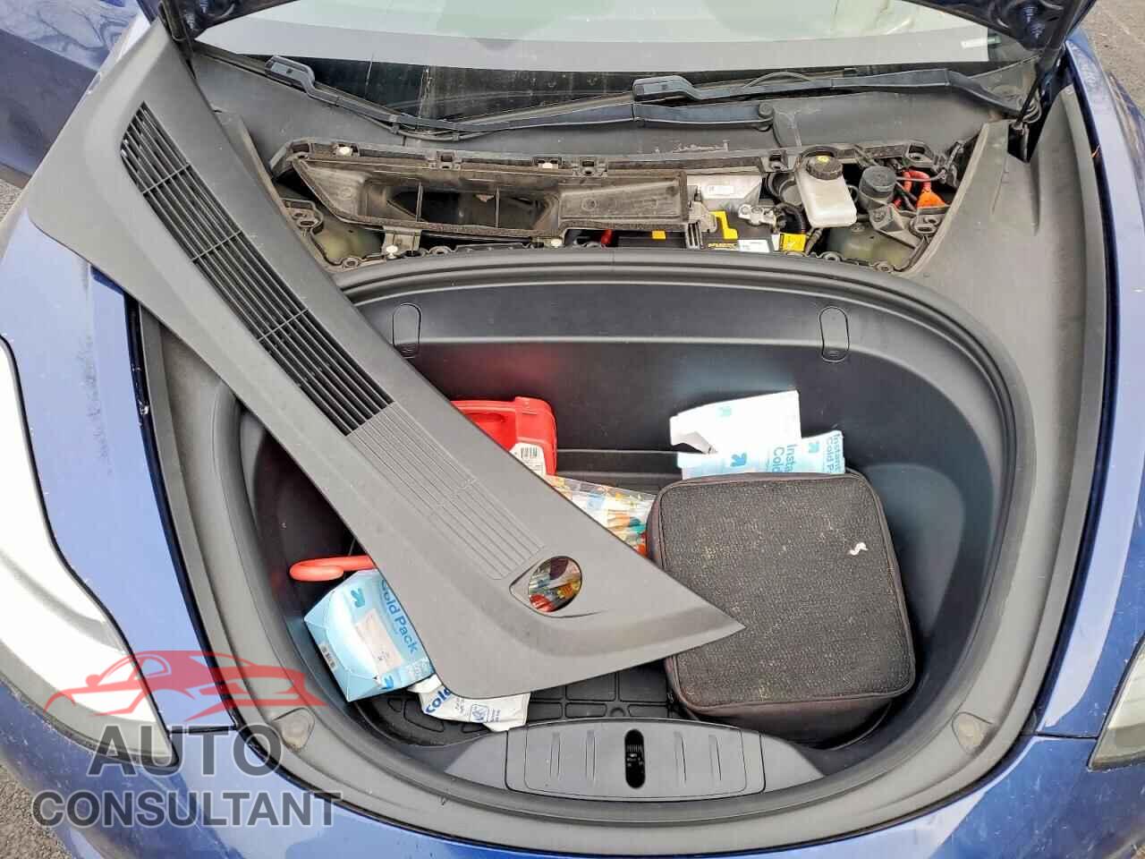 TESLA MODEL 3 2019 - 5YJ3E1EB4KF512962