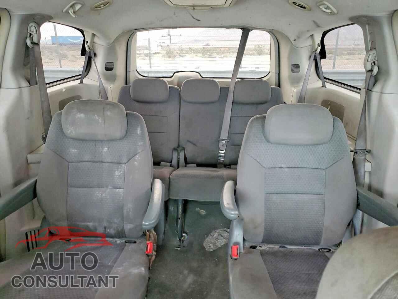 DODGE CARAVAN 2010 - 2D4RN5D12AR409121
