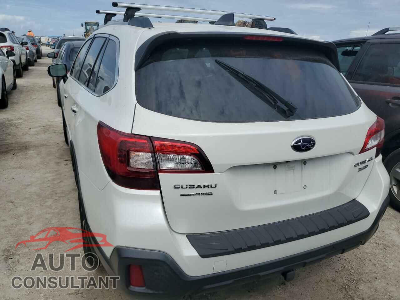SUBARU OUTBACK 2018 - 4S4BSETC8J3331426