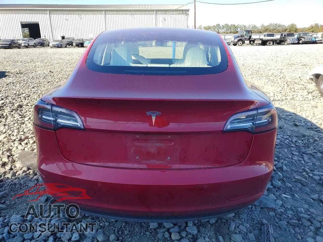 TESLA MODEL 3 2018 - 5YJ3E1EA2JF169347