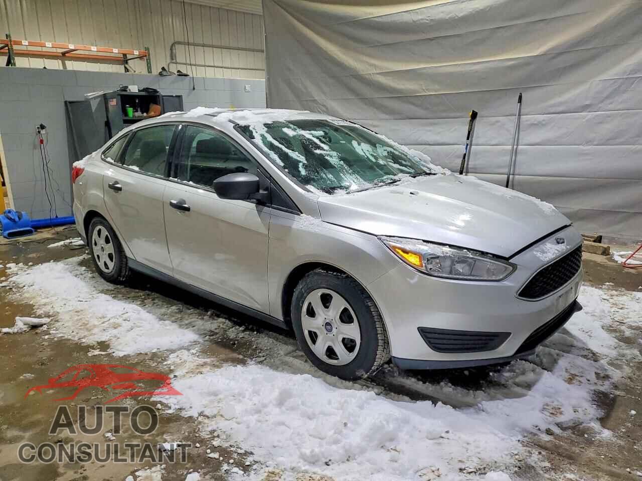 FORD FOCUS 2018 - 1FADP3E29JL298093
