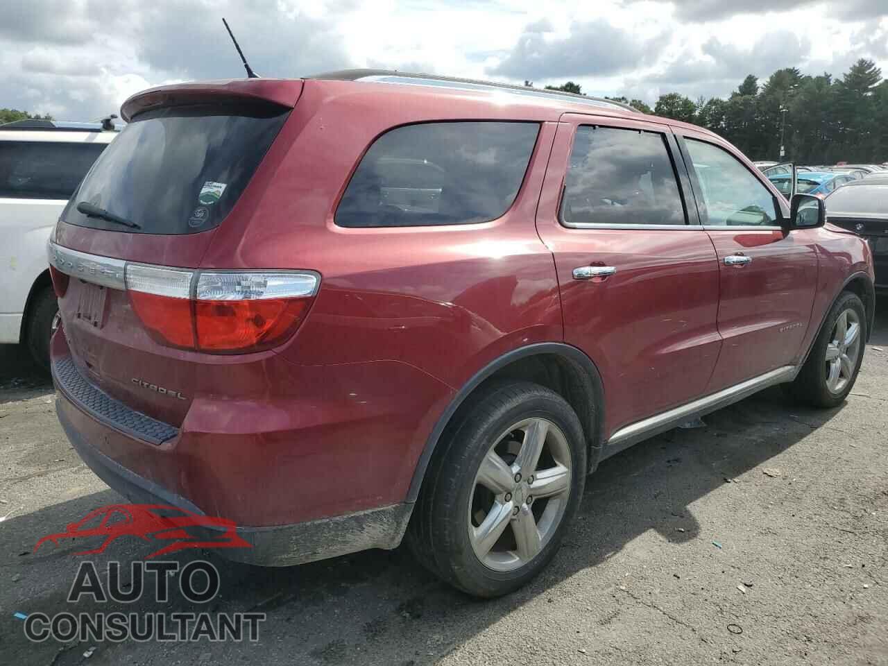 DODGE DURANGO 2013 - 1C4SDJET4DC563126