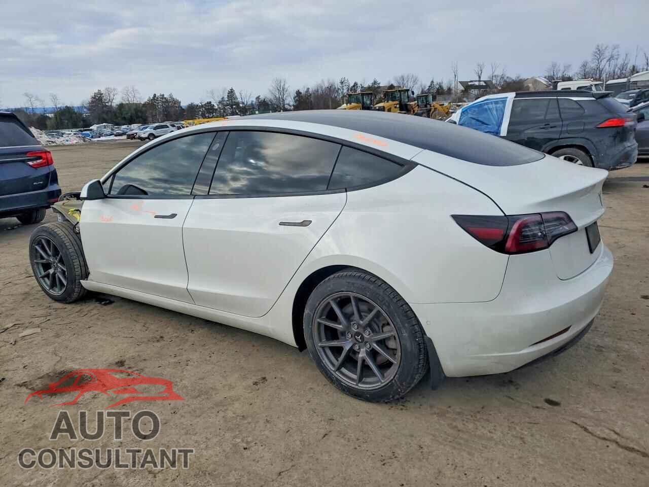 TESLA MODEL 3 2021 - 5YJ3E1EA9MF987016