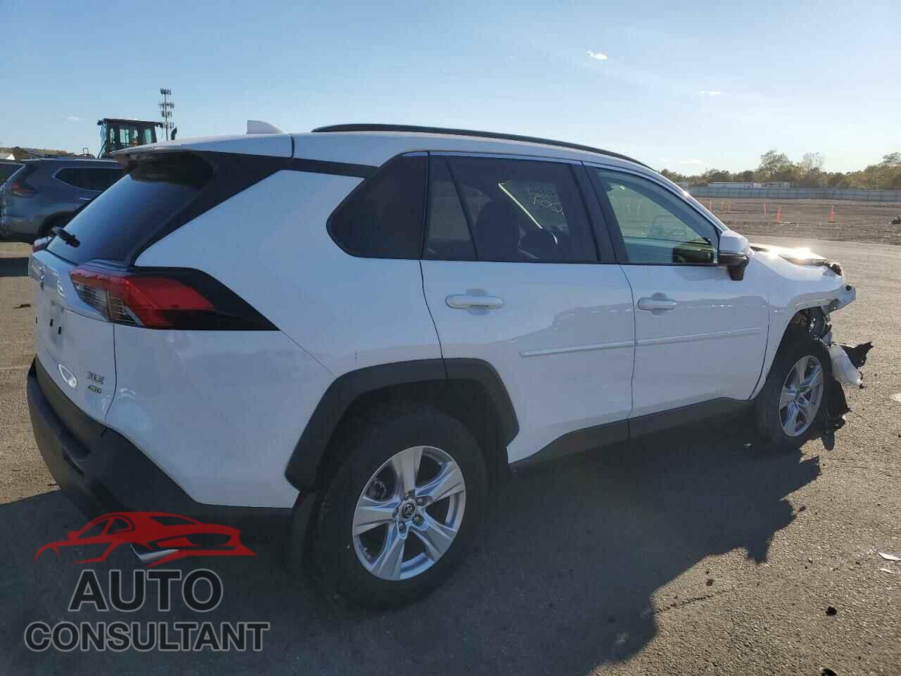 TOYOTA RAV4 2019 - JTMP1RFV4KD035607