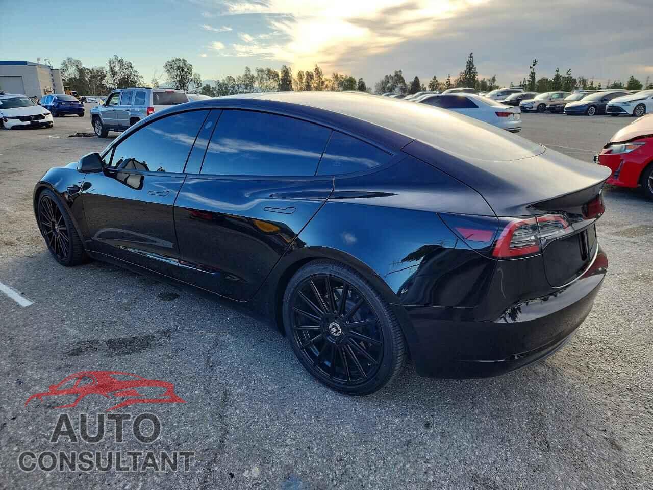 TESLA MODEL 3 2023 - 5YJ3E1EB4PF692127