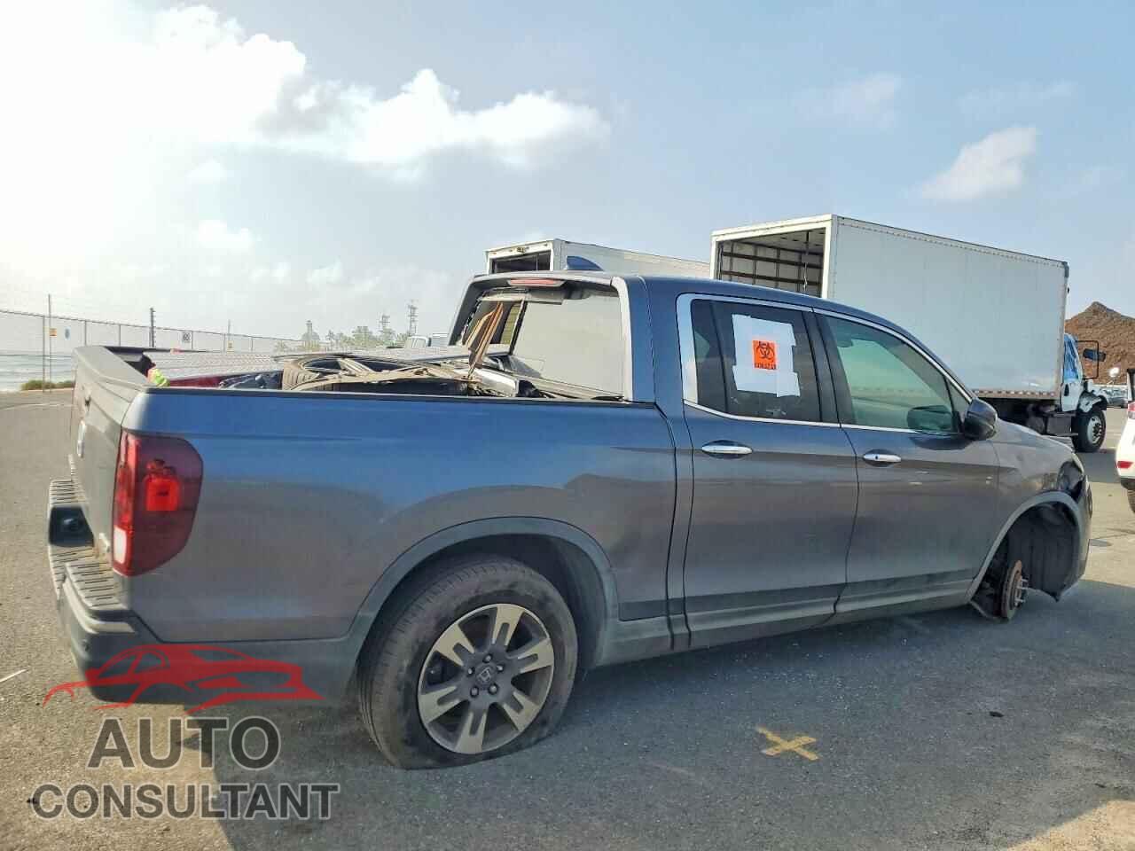 HONDA RIDGELINE 2018 - 5FPYK3F74JB011774