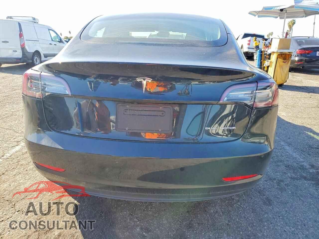 TESLA MODEL 3 2021 - 5YJ3E1EB2MF901862