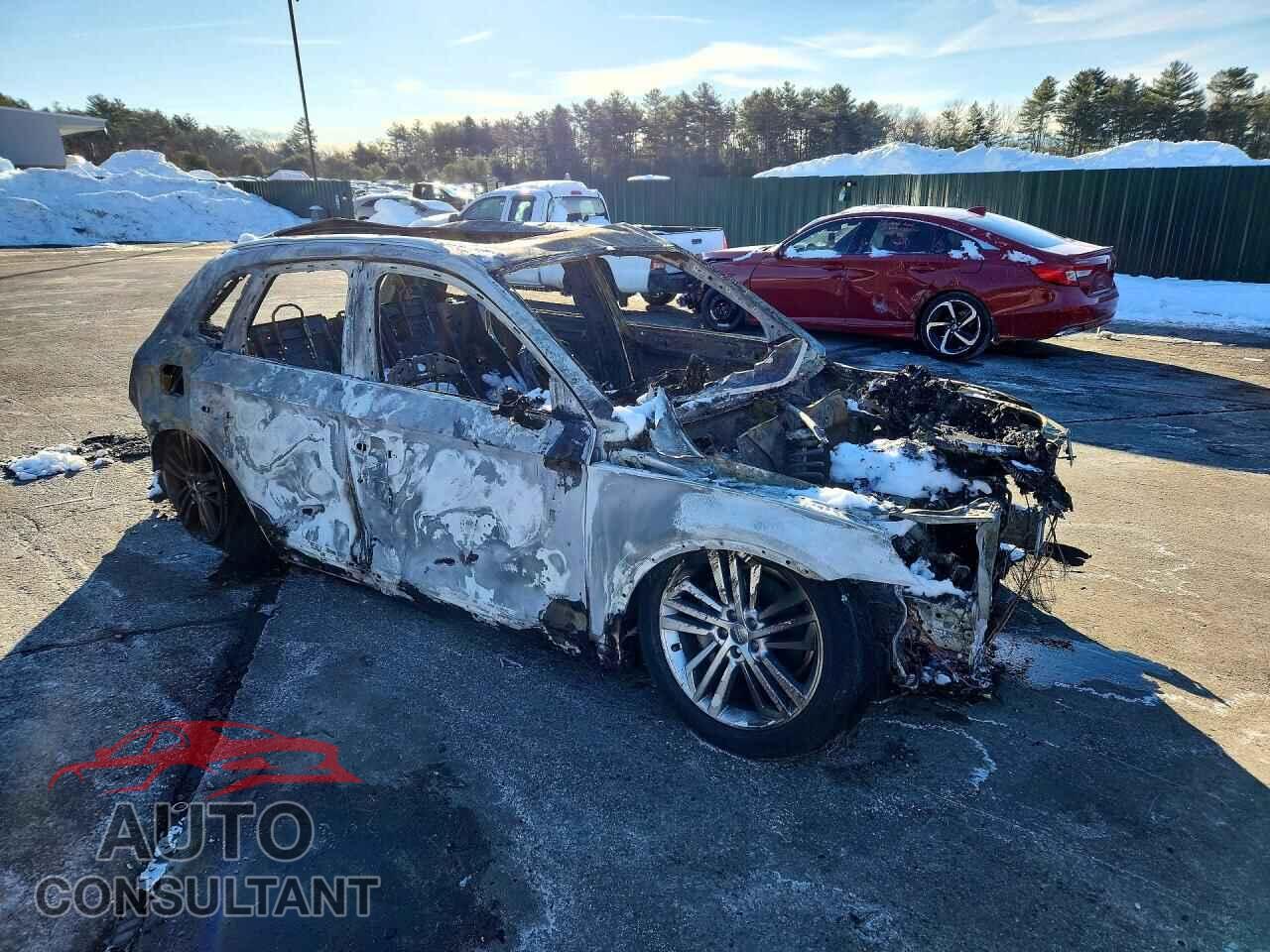 AUDI Q5 2018 - WA1BNAFY2J2237280