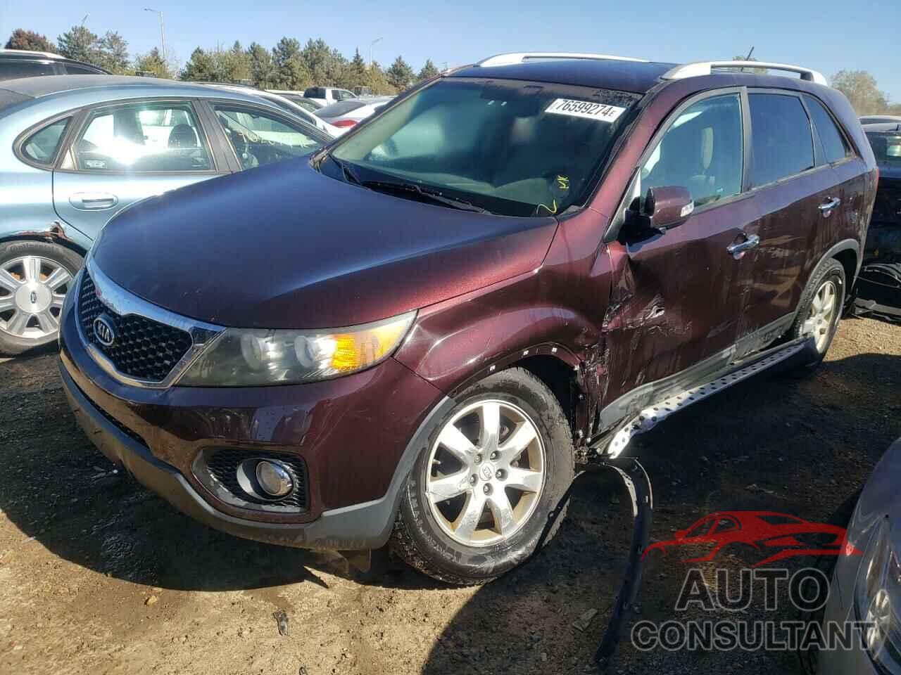 KIA SORENTO 2011 - 5XYKT3A13BG095739