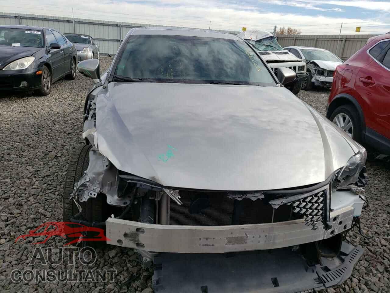 LEXUS IS 2015 - JTHCF1D20F5020255