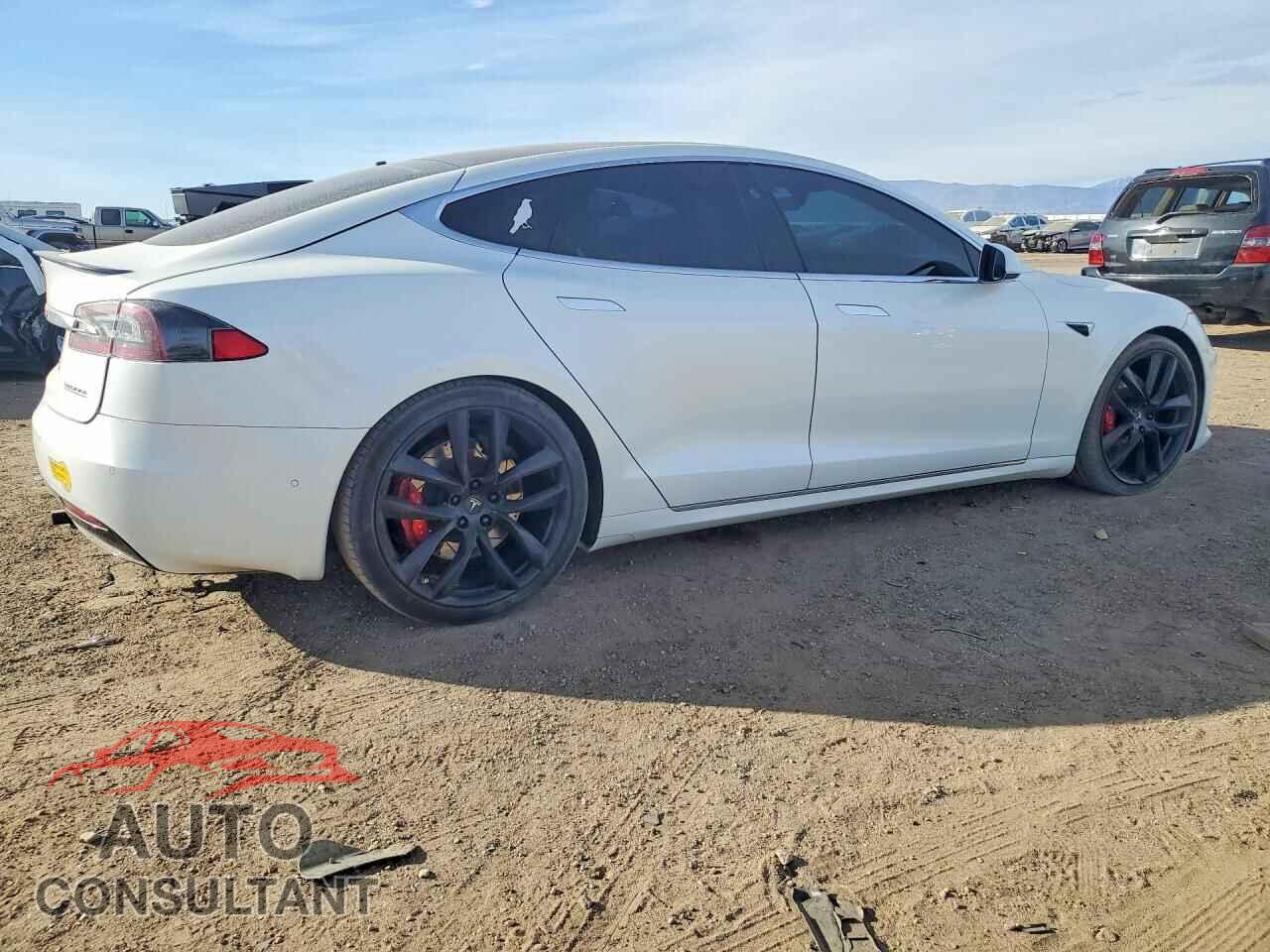 TESLA MODEL S 2019 - 5YJSA1E43KF330923