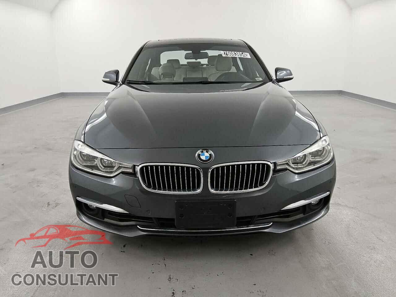 BMW 3 SERIES 2016 - WBA8E3G59GNU01998