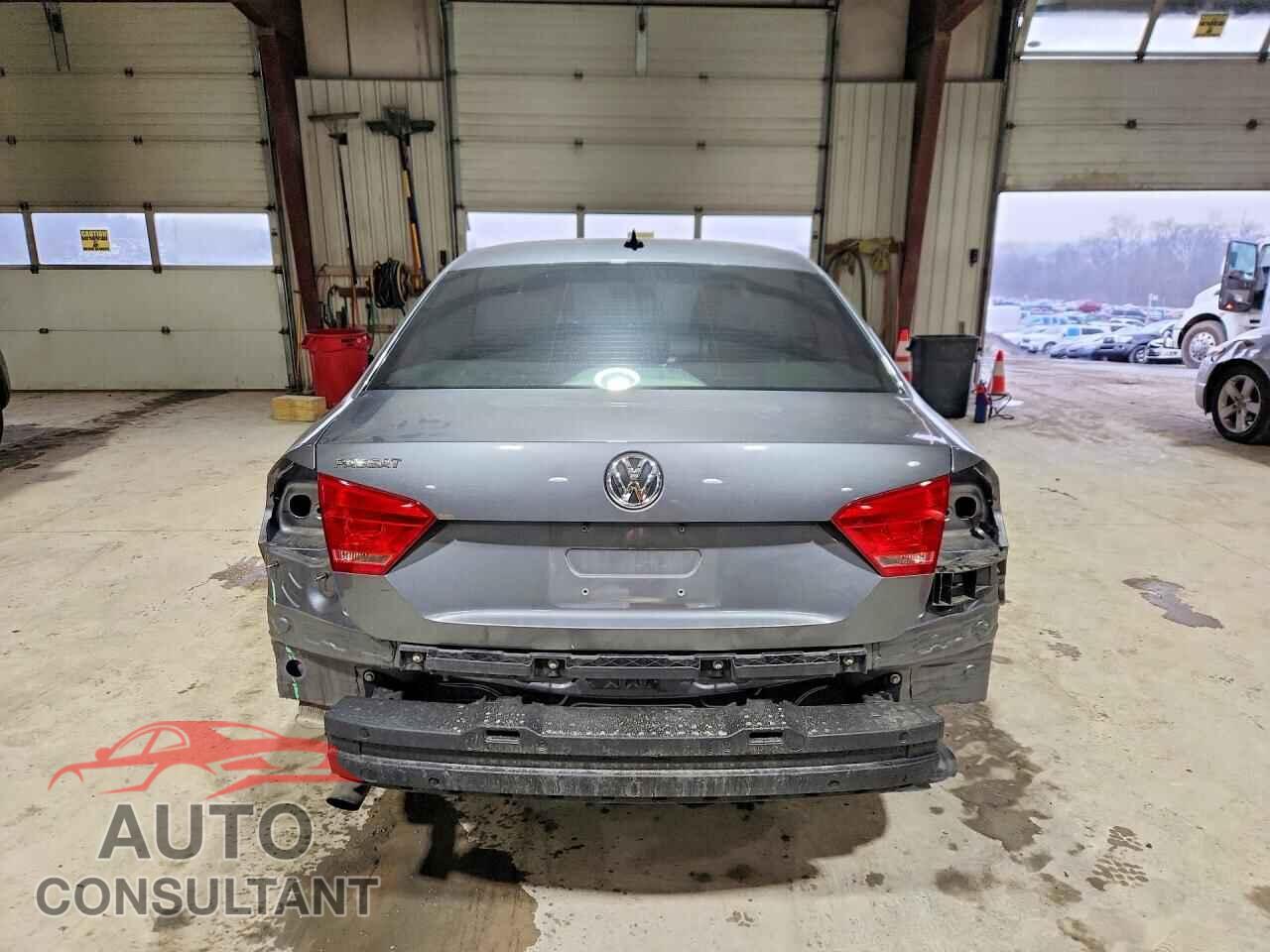 VOLKSWAGEN PASSAT 2014 - 1VWAP7A30EC002223