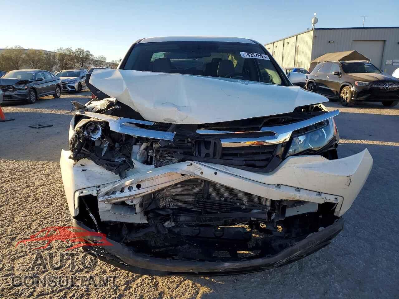 HONDA RIDGELINE 2017 - 5FPYK3F55HB005765