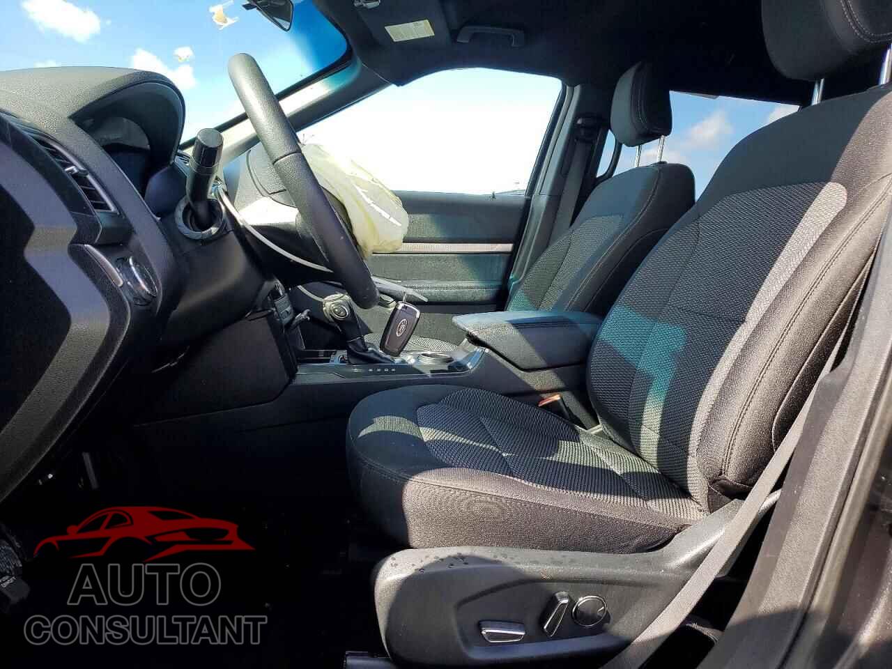 FORD EXPLORER 2018 - 1FM5K7D8XJGB44281
