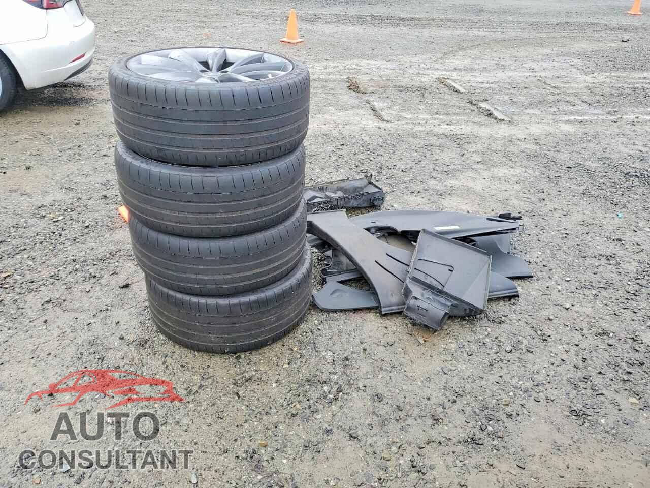 TESLA MODEL S 2016 - 5YJSA1E41GF162383