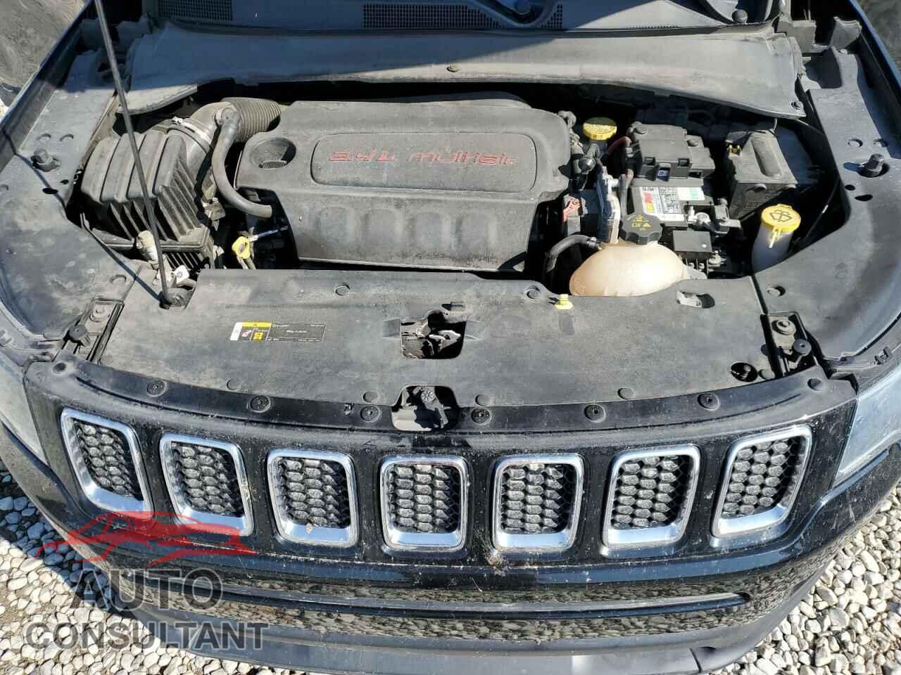 JEEP COMPASS 2018 - 3C4NJCBB3JT293187