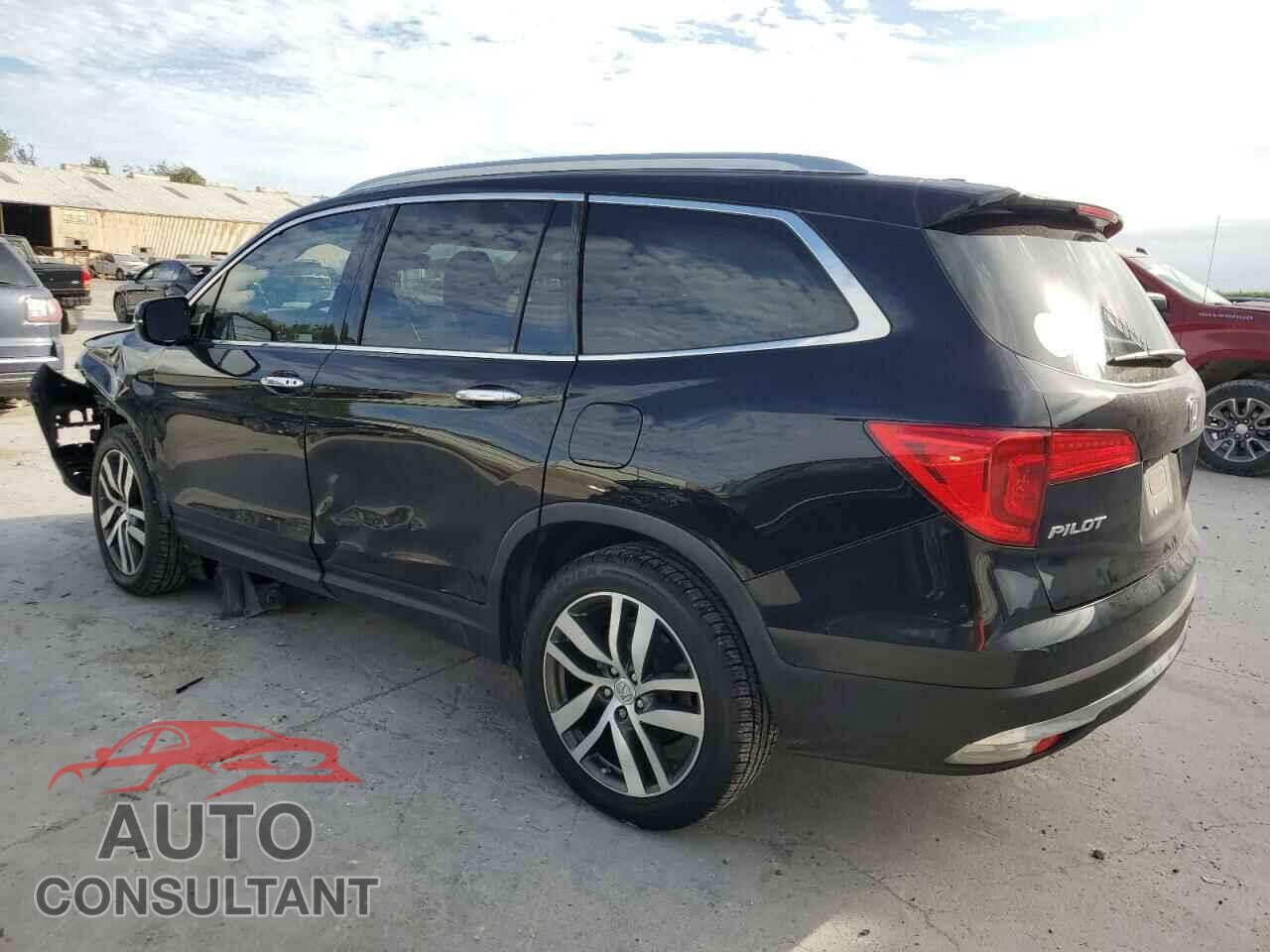 HONDA PILOT 2017 - 5FNYF5H90HB044143