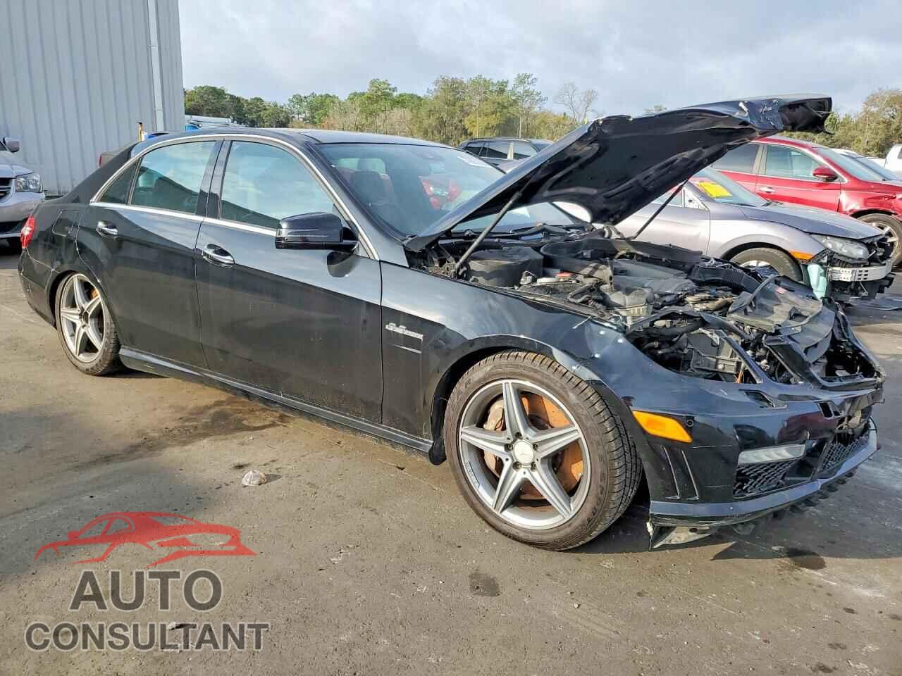 MERCEDES-BENZ E-CLASS 2010 - WDDHF7HBXAA086175