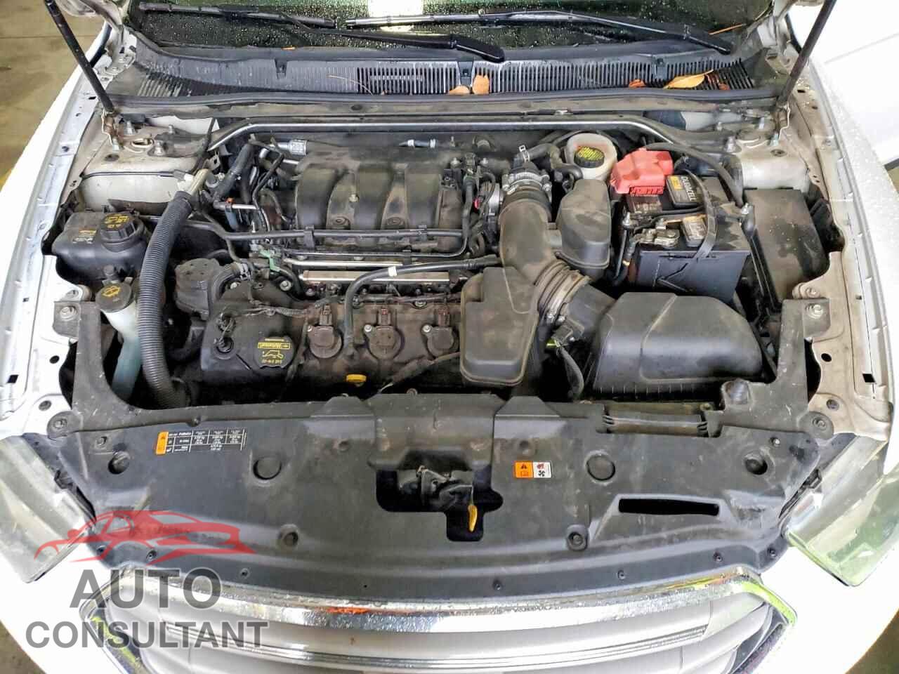 FORD TAURUS 2013 - 1FAHP2E80DG108212