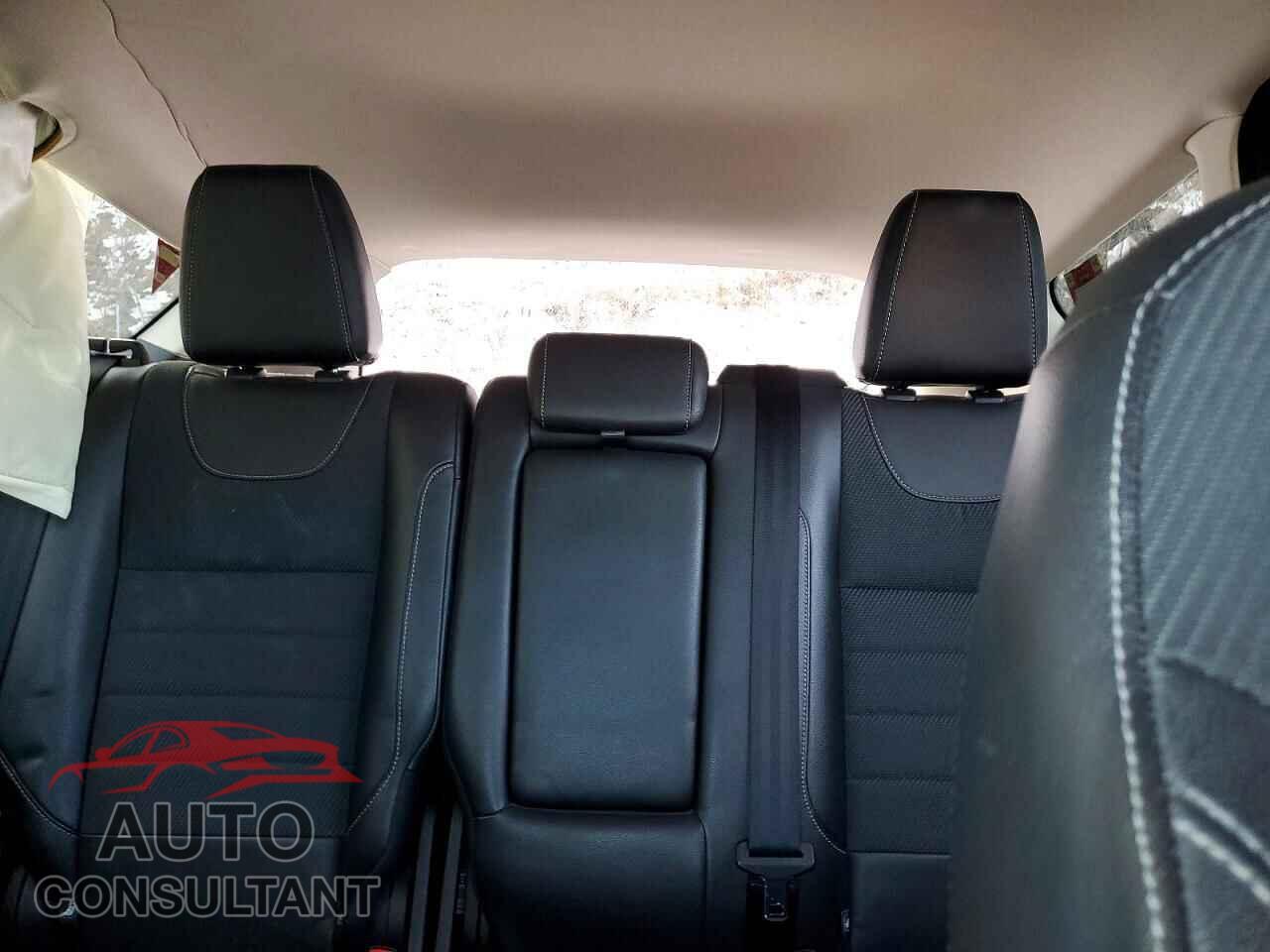 FORD ESCAPE 2013 - 1FMCU9J97DUA76621