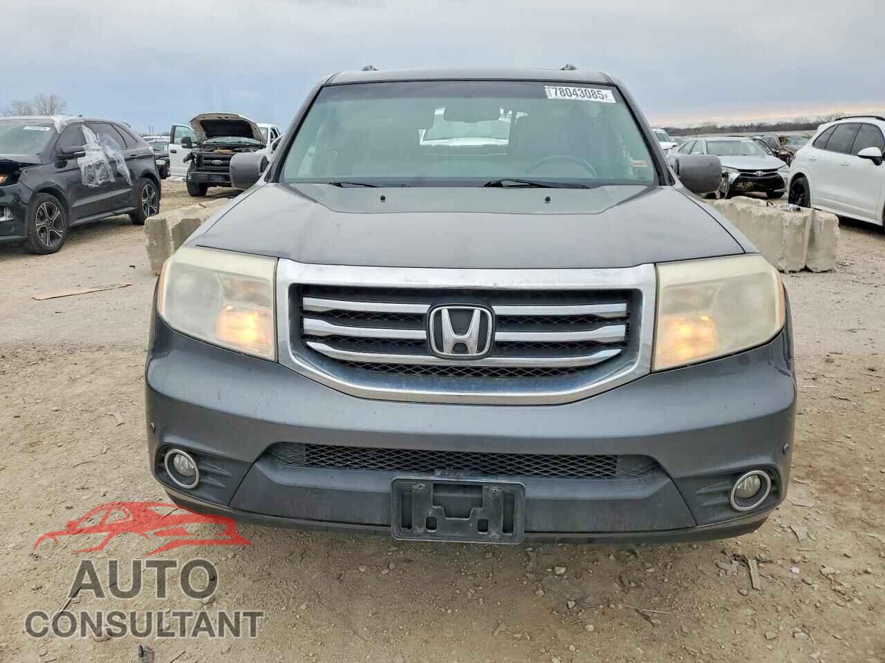 HONDA PILOT 2012 - 5FNYF4H98CB034592