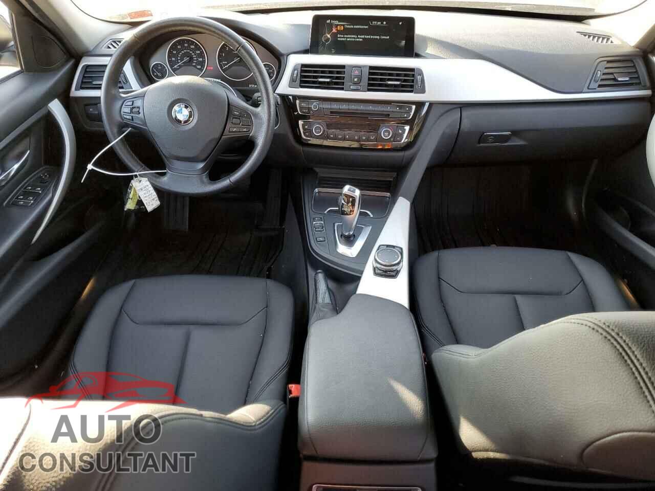 BMW 3 SERIES 2016 - WBA8E5G57GNU20822