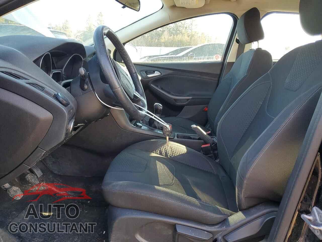 FORD FOCUS 2016 - 1FADP3F26GL353493