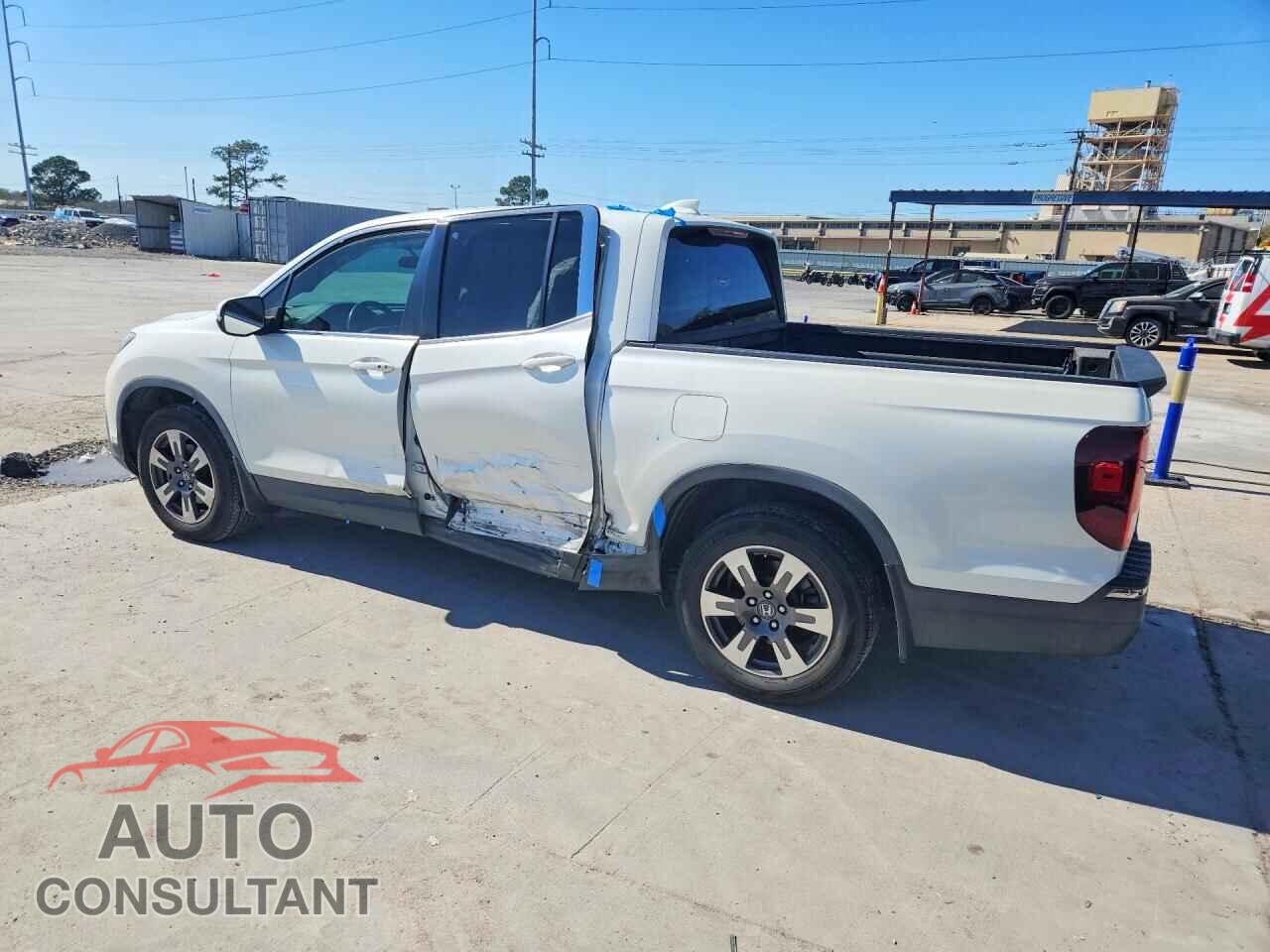 HONDA RIDGELINE 2017 - 5FPYK2F56HB005624