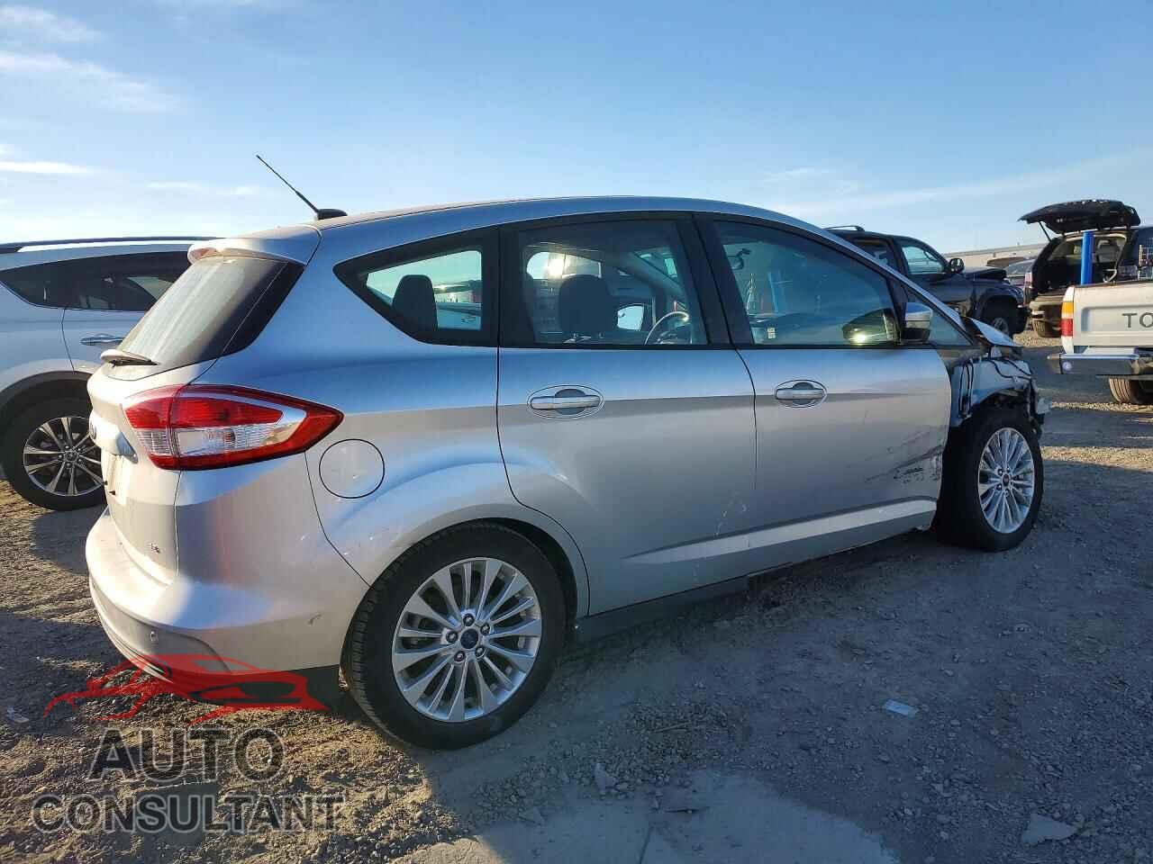 FORD C-MAX 2017 - 1FADP5EU1HL110027