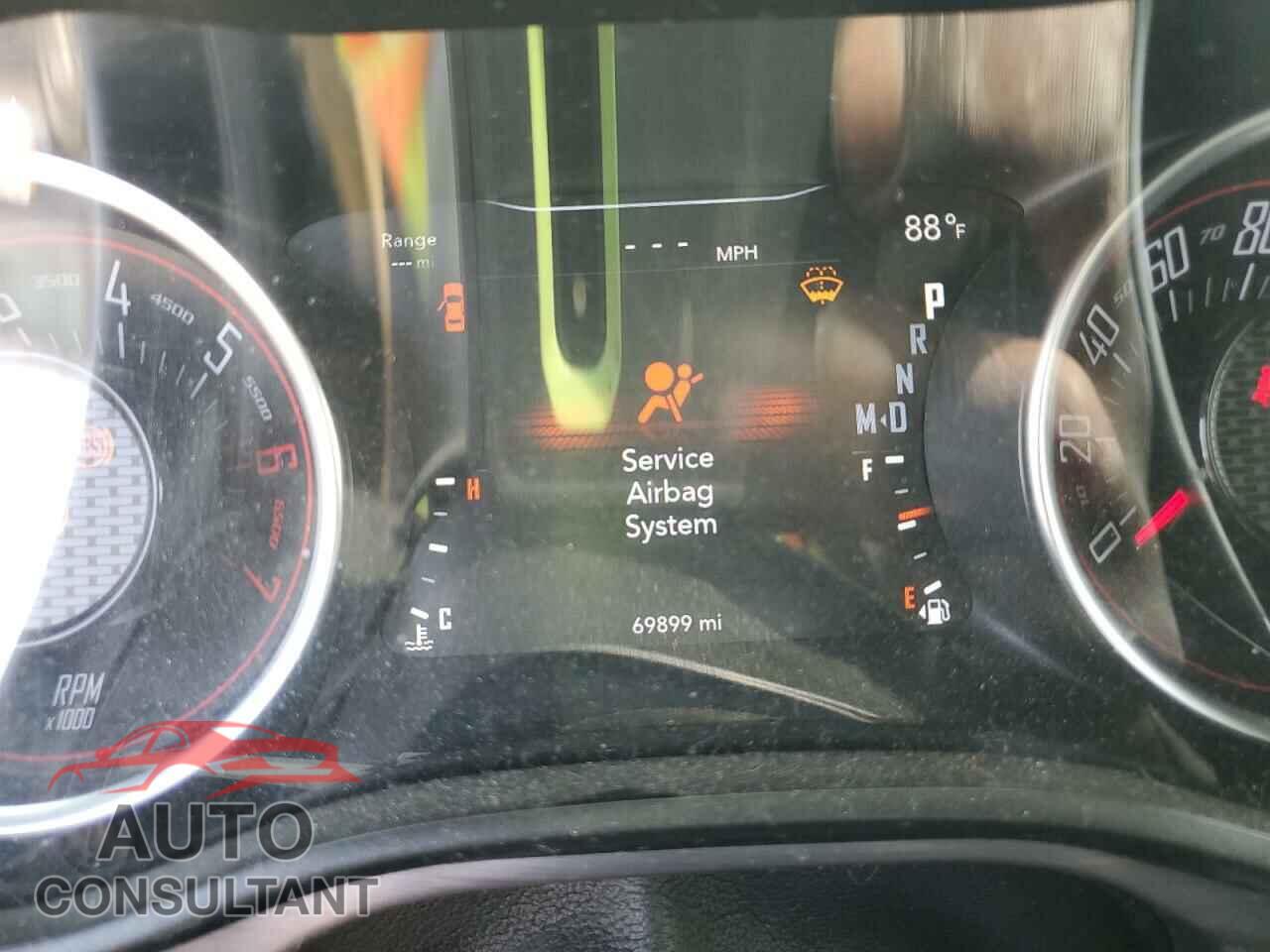 DODGE CHALLENGER 2018 - 2C3CDZBT7JH255131