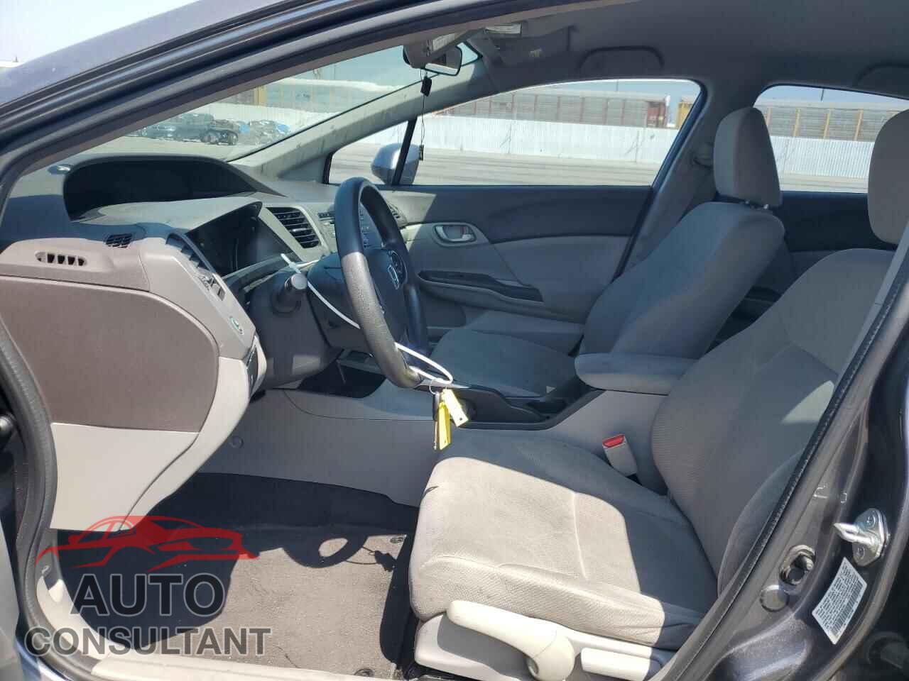 HONDA CIVIC 2012 - 19XFB2F56CE336864