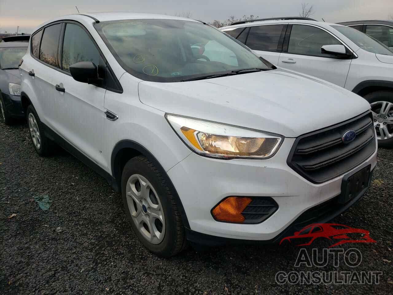 FORD ESCAPE 2017 - 1FMCU0F70HUE24980