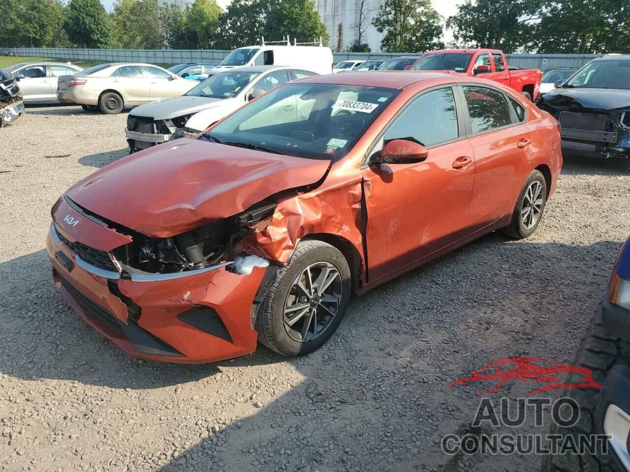 KIA FORTE 2023 - 3KPF24AD9PE589757