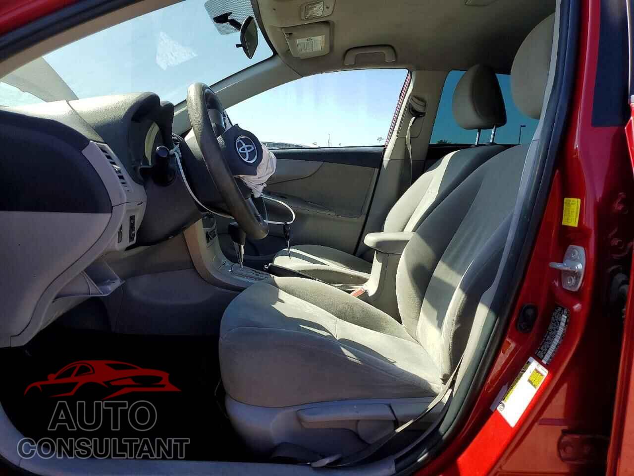 TOYOTA COROLLA 2011 - 2T1BU4EEXBC584375