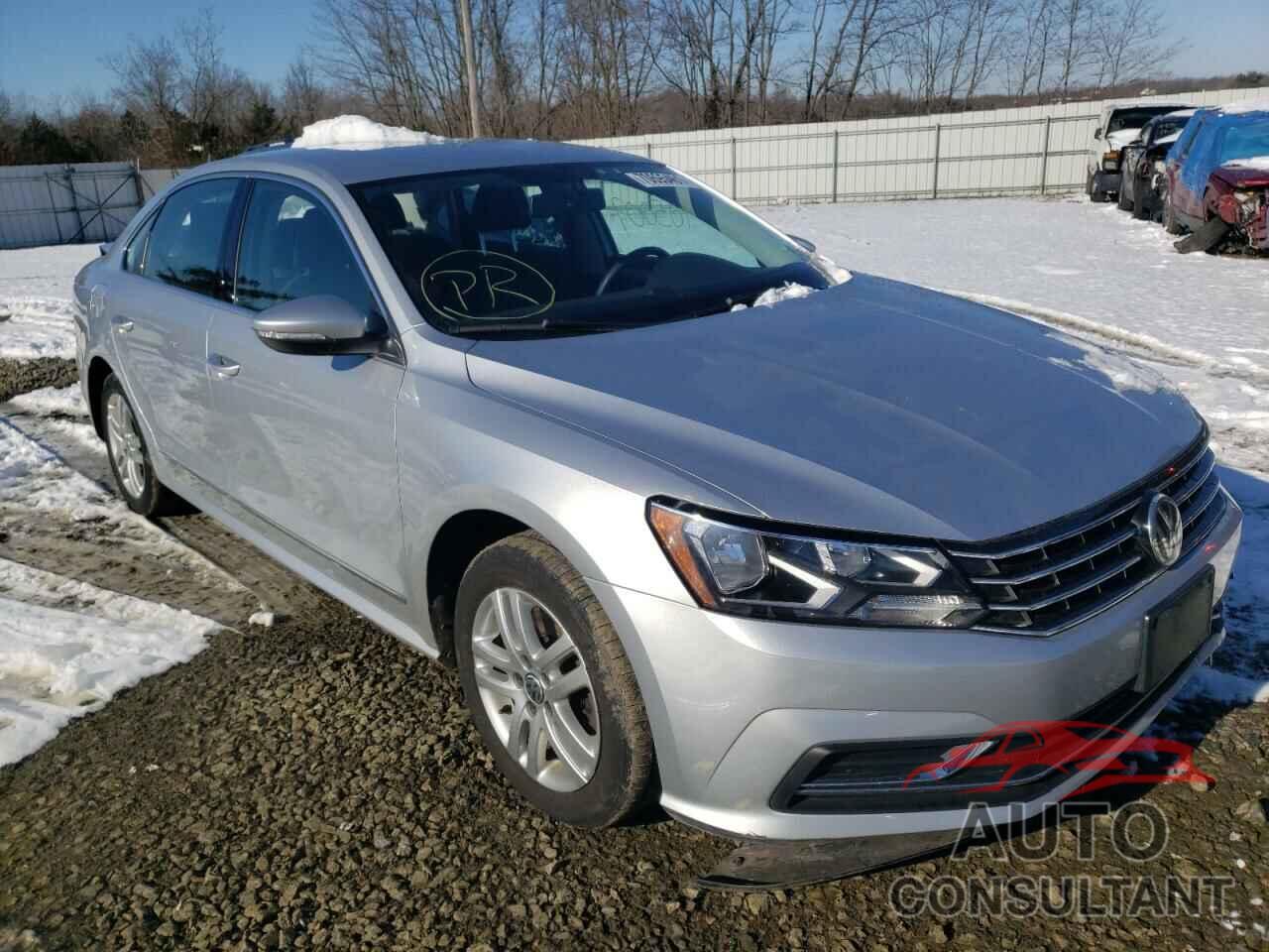 VOLKSWAGEN PASSAT 2017 - 1VWAT7A3XHC072733