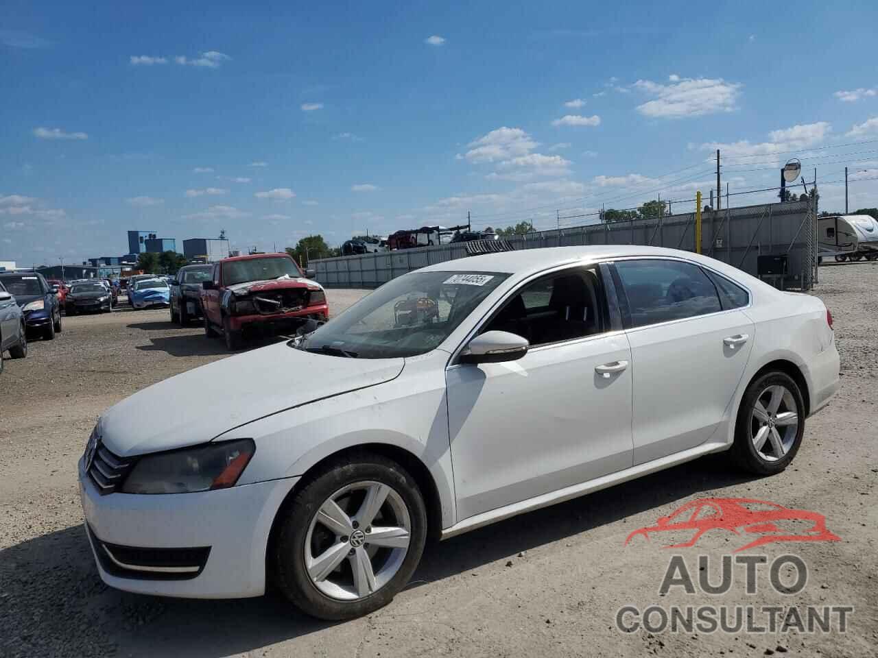 VOLKSWAGEN PASSAT 2012 - 1VWBH7A38CC091666