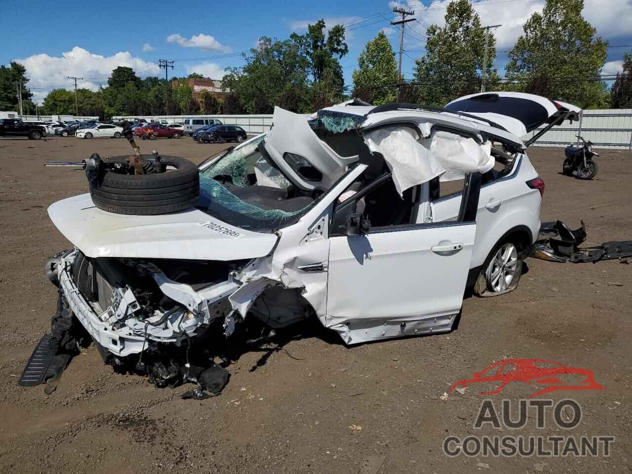 FORD ESCAPE 2019 - 1FMCU9HDXKUC43206