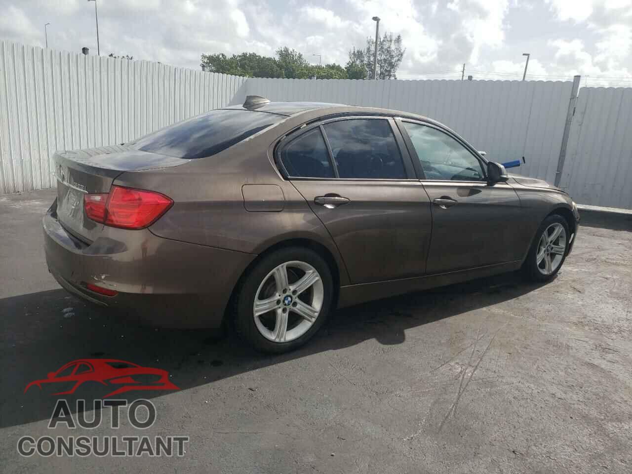 BMW 3 SERIES 2013 - WBA3A5C51DF354656