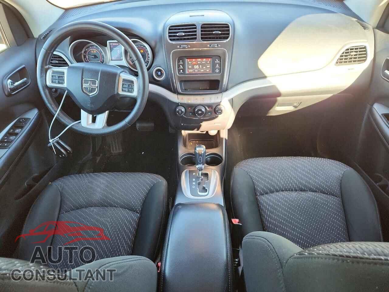 DODGE JOURNEY 2011 - 3D4PG5FG1BT558105