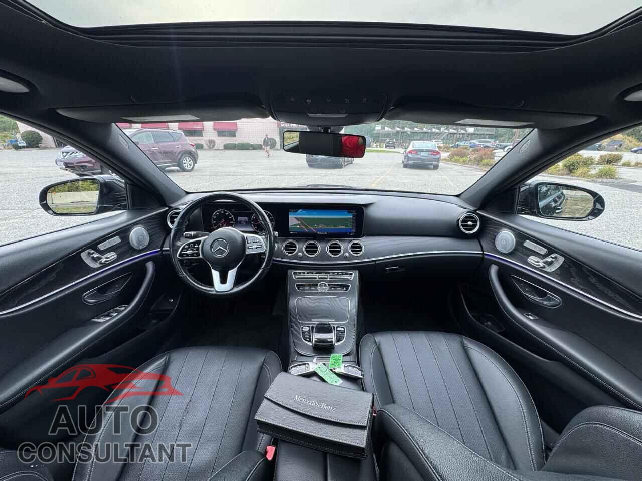MERCEDES-BENZ E-CLASS 2020 - W1KZF8EB2LA832734