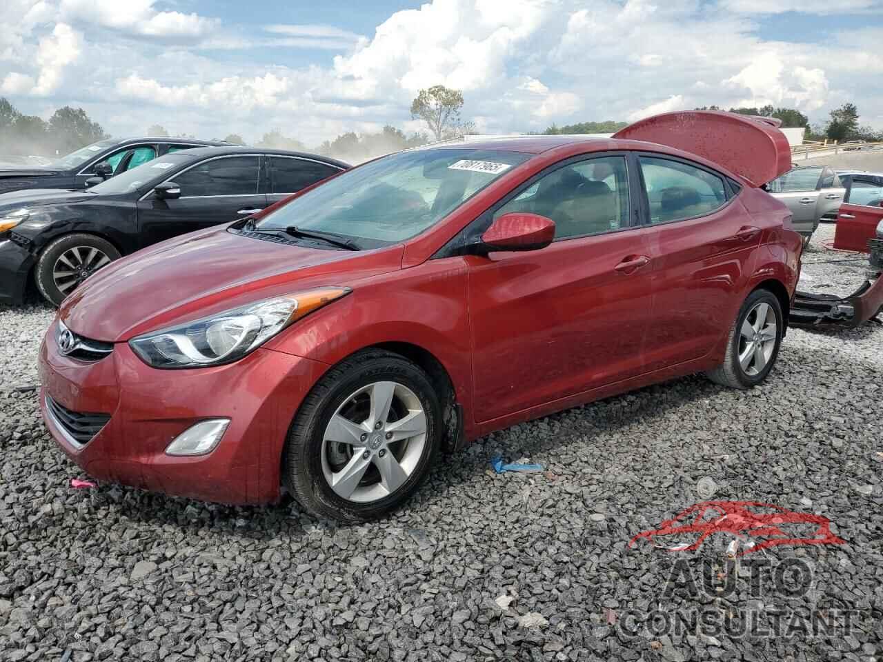 HYUNDAI ELANTRA 2013 - 5NPDH4AE4DH278274