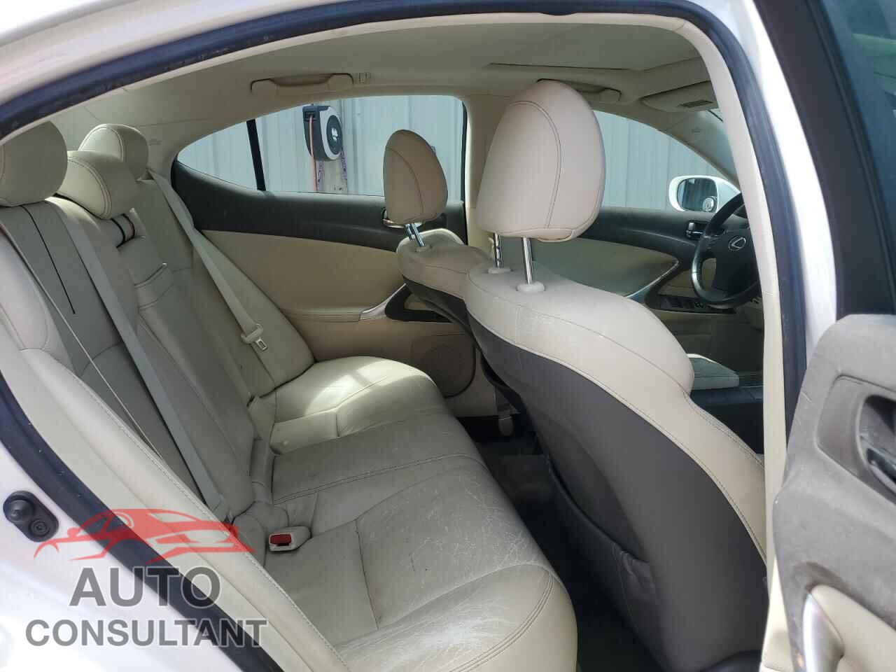 LEXUS IS 2010 - JTHBF5C23A5111744