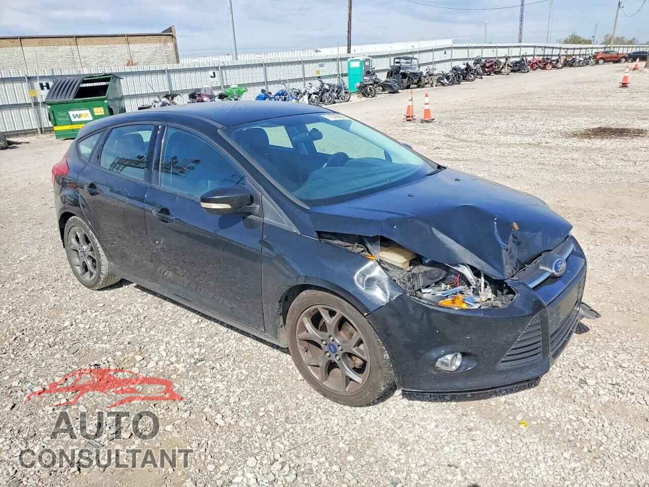 FORD FOCUS 2014 - 1FADP3K2XEL347876