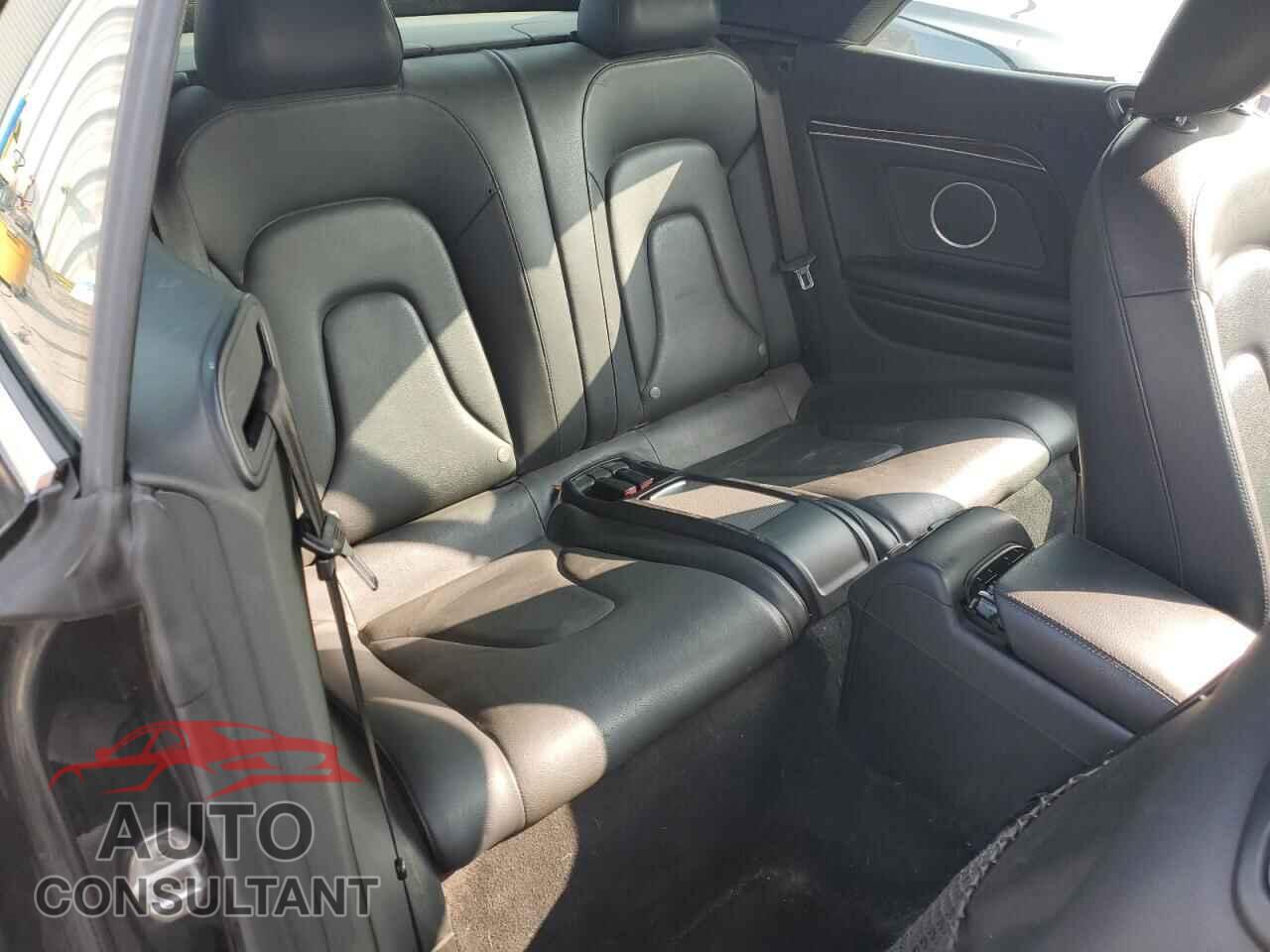 AUDI A5 2012 - WAULFAFH6CN002158