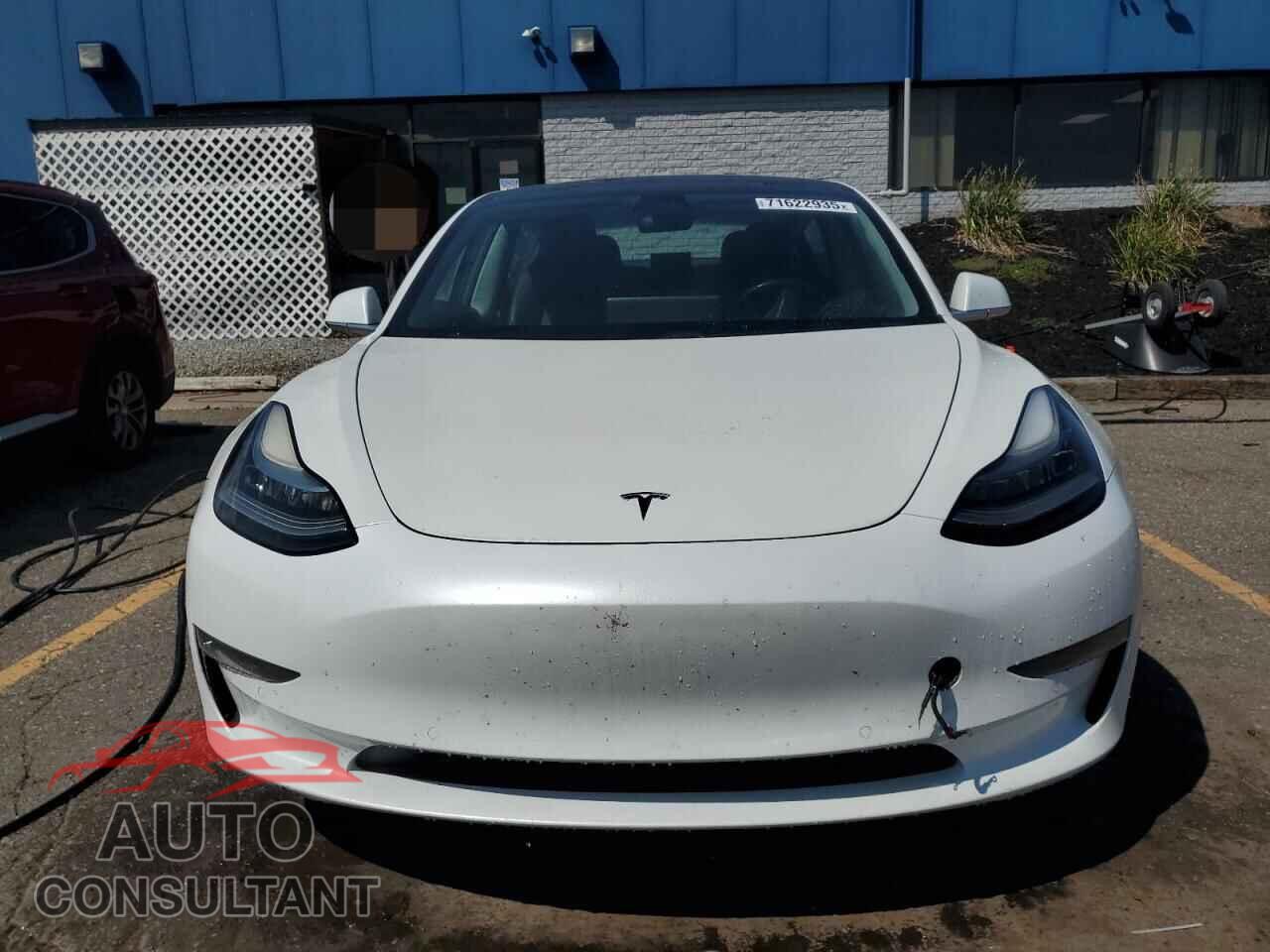 TESLA MODEL 3 2017 - 5YJ3E1EA1HF000821