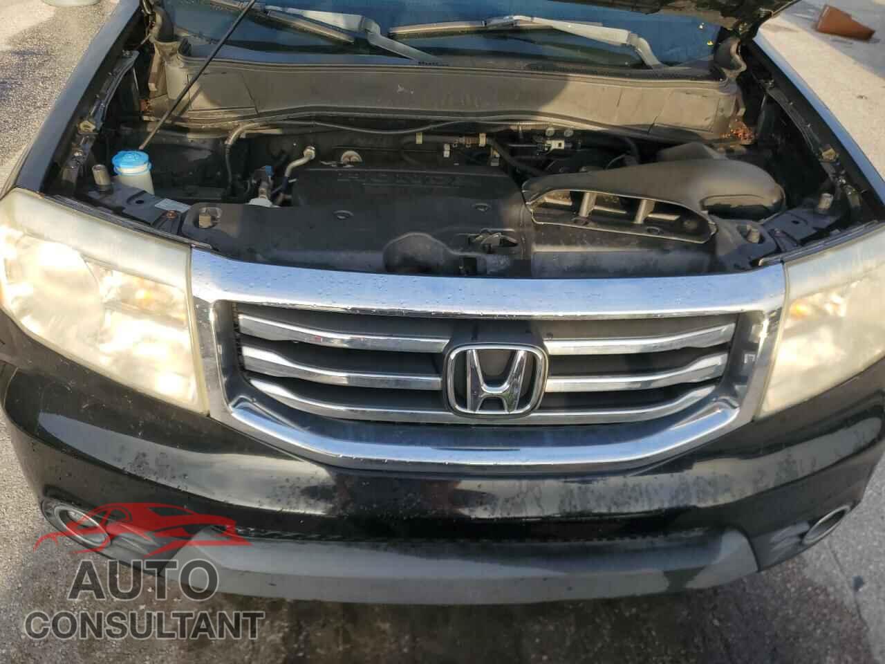 HONDA PILOT 2013 - 5FNYF3H66DB032096