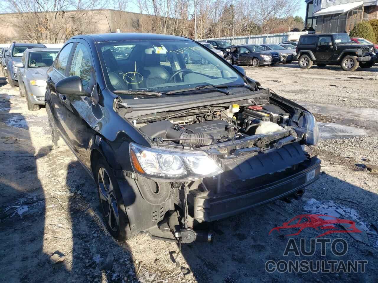 CHEVROLET SONIC 2020 - 1G1JF5SB7L4113402