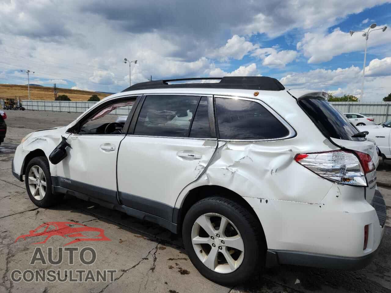 SUBARU OUTBACK 2013 - 4S4BRCCC8D3304747